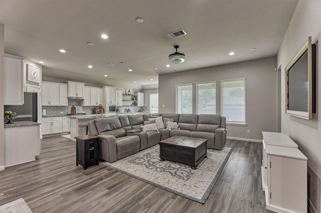 12810 Durham Creek Lane, Tomball, TX 77375