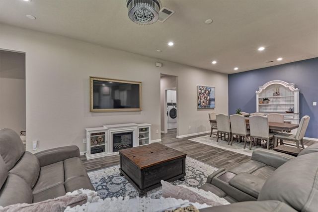 12810 Durham Creek Lane, Tomball, TX 77375