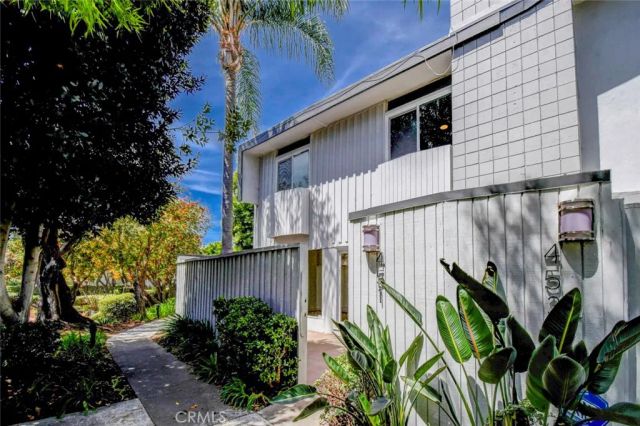 451 Bolero, Newport Beach, CA 92663
