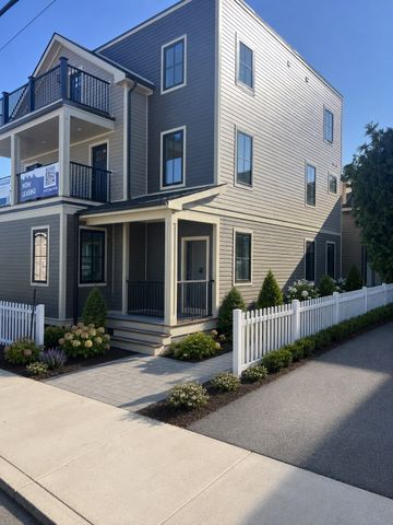 26 Alfred Street 1, Medford, MA 02155