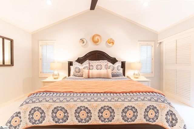 122 Paradise Circle, Townville, SC 29689