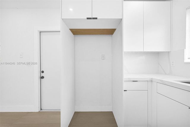 1918 NW 185th St, Miami Gardens, FL 33056