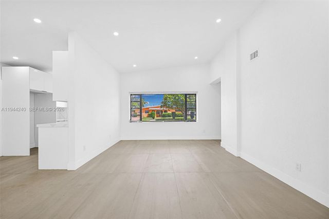 1918 NW 185th St, Miami Gardens, FL 33056