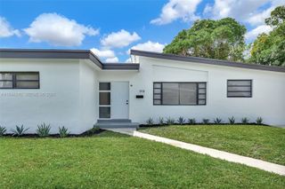 1918 NW 185th St, Miami Gardens, FL 33056