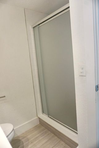 307 Burgundy G, Delray Beach, FL 33484