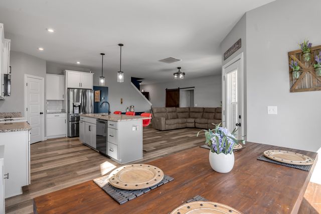 102 Nuthatch Trail, Georgetown, KY 40324