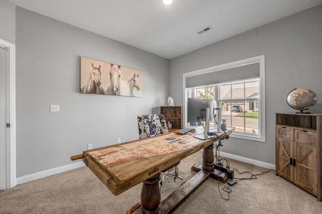 102 Nuthatch Trail, Georgetown, KY 40324