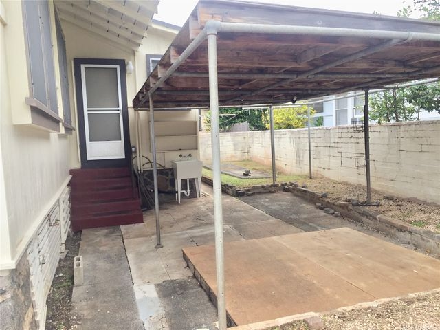 1932 Dole Street, Honolulu, HI 96822