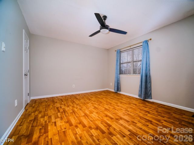 6124 Heath Ridge Court, Charlotte, NC 28210