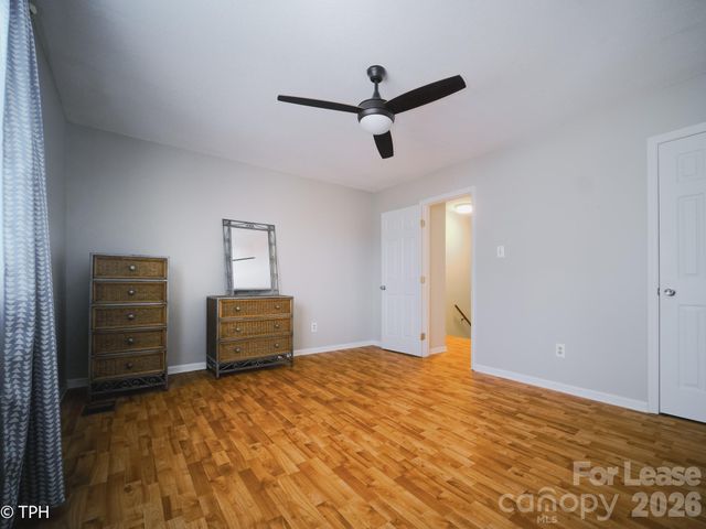 6124 Heath Ridge Court, Charlotte, NC 28210