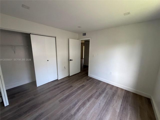 17150 NE 23rd Avenue 3, North Miami Beach, FL 33160