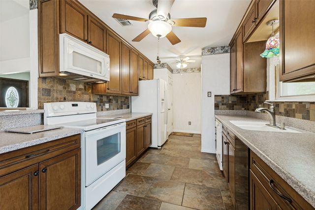 20675 Fm 2728, Terrell, TX 75161