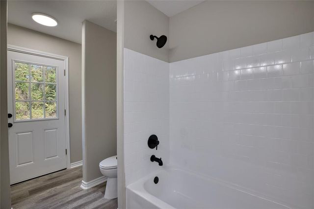 10351 Royal Damon Drive, Conroe, TX 77303