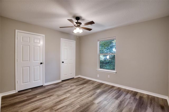 10351 Royal Damon Drive, Conroe, TX 77303