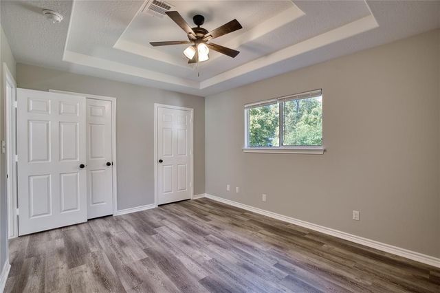 10351 Royal Damon Drive, Conroe, TX 77303