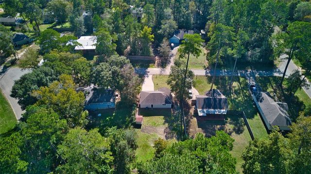 10351 Royal Damon Drive, Conroe, TX 77303