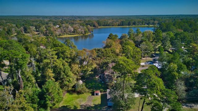 10351 Royal Damon Drive, Conroe, TX 77303
