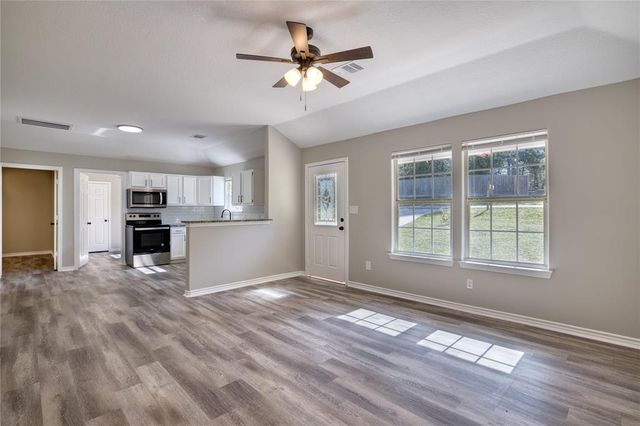 10351 Royal Damon Drive, Conroe, TX 77303