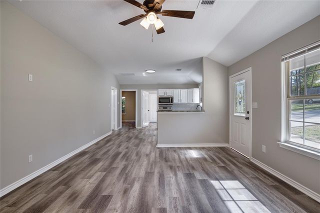 10351 Royal Damon Drive, Conroe, TX 77303