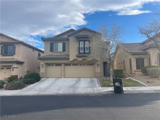 9121 Rusty Rifle Avenue, Las Vegas, NV 89143