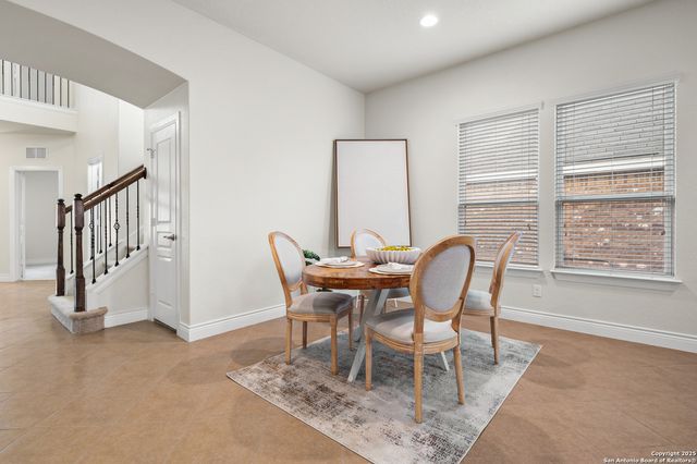 12855 Sandy White, San Antonio, TX 78253