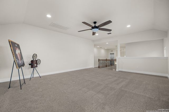 12855 Sandy White, San Antonio, TX 78253