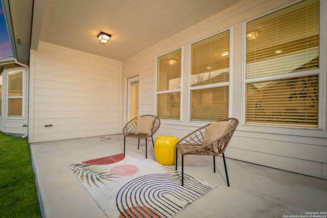 12855 Sandy White, San Antonio, TX 78253