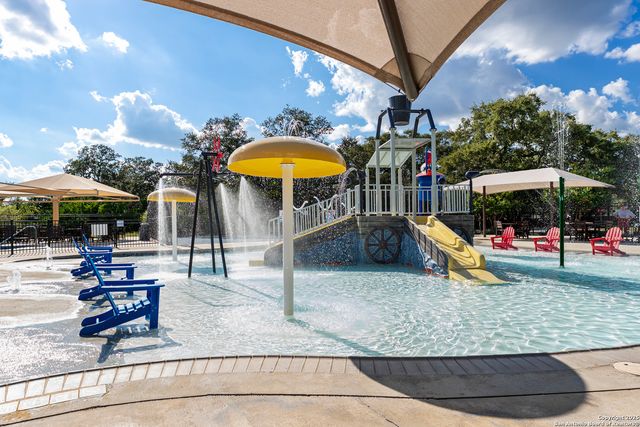 12855 Sandy White, San Antonio, TX 78253