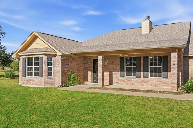200 Apache Trail ST, Burnet, TX 78611