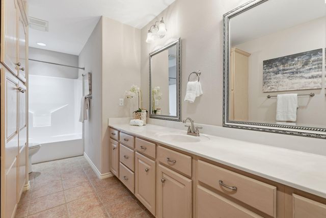 200 Apache Trail ST, Burnet, TX 78611