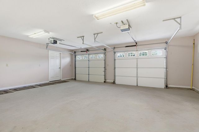 200 Apache Trail ST, Burnet, TX 78611