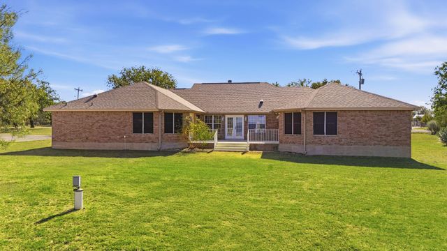 200 Apache Trail ST, Burnet, TX 78611