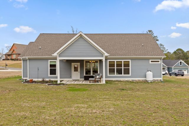 419 Sentry Oaks, Chickamauga, GA 30707