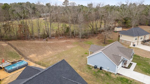 419 Sentry Oaks, Chickamauga, GA 30707