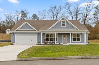 419 Sentry Oaks, Chickamauga, GA 30707