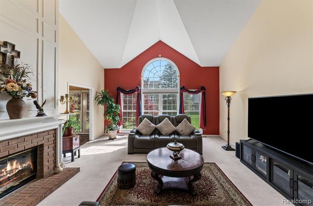 3432 Bonniebrook Court, Rochester, MI 48306