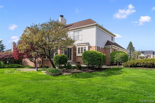 3432 Bonniebrook Court, Rochester, MI 48306