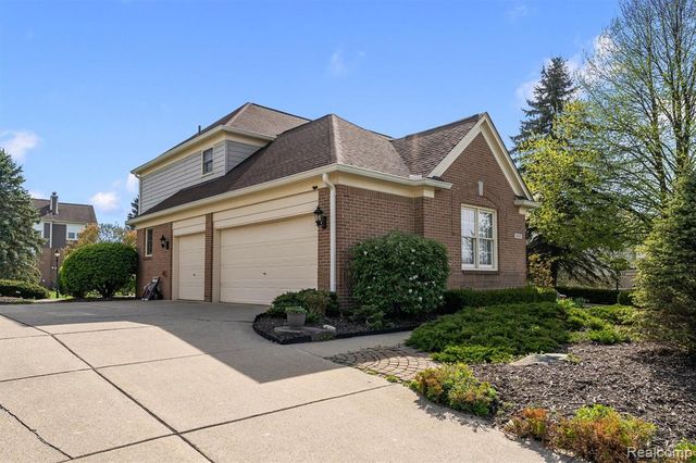 3432 Bonniebrook Court, Rochester, MI 48306