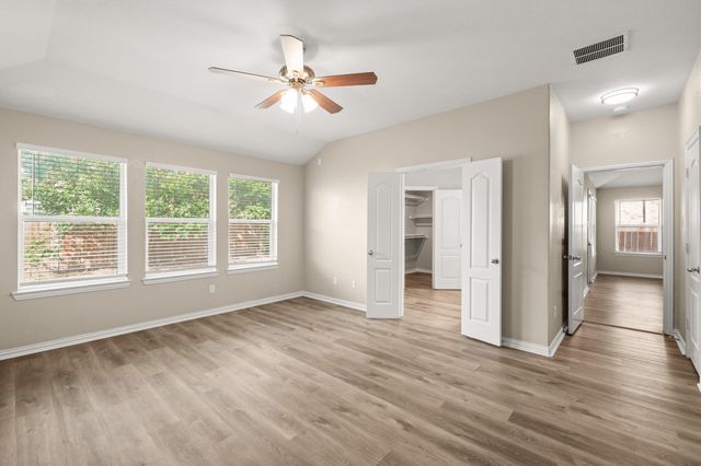 232 Strawberry Blonde DR, Buda, TX 78610