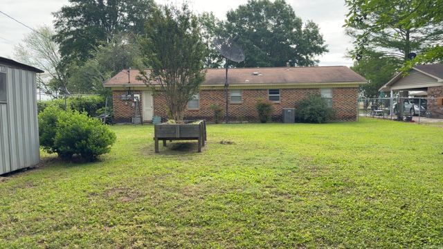 104 S Crestview, Dumas, AR 71639