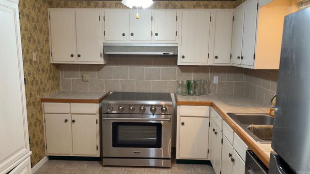 104 S Crestview, Dumas, AR 71639