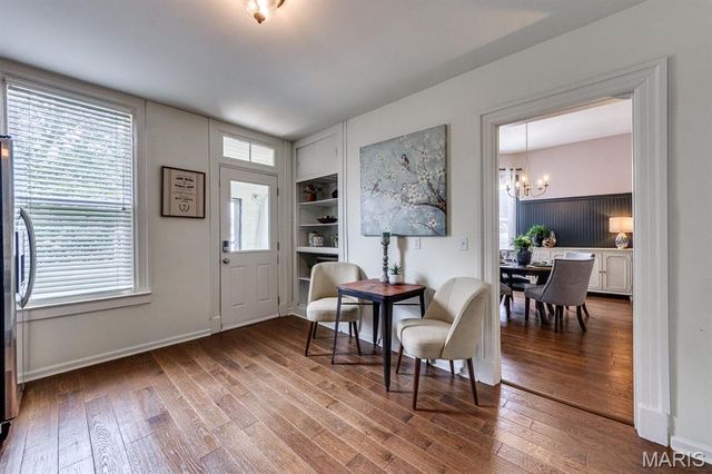 7075 Pernod Avenue, St Louis, MO 63139