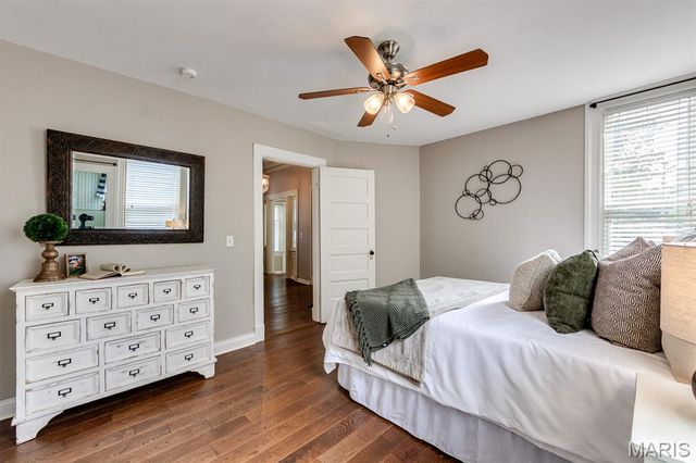 7075 Pernod Avenue, St Louis, MO 63139