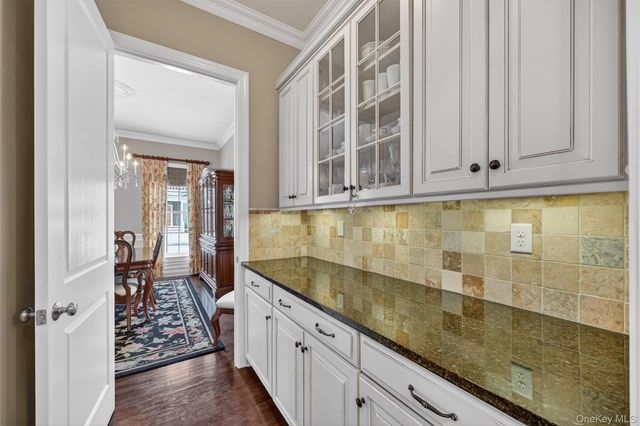 32 Cowdrey Street, Warwick, NY 10990