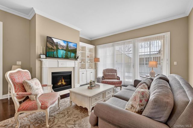 32 Cowdrey Street, Warwick, NY 10990