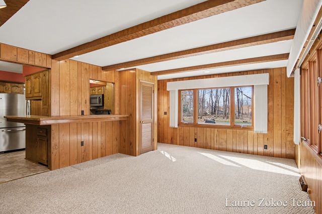 1181 Lake Michigan Drive NW, Grand Rapids, MI 49534