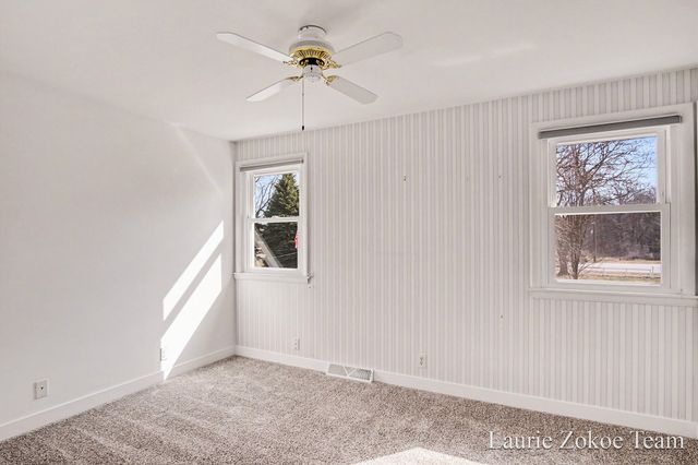 1181 Lake Michigan Drive NW, Grand Rapids, MI 49534