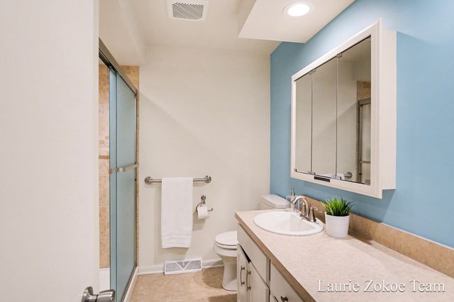 1181 Lake Michigan Drive NW, Grand Rapids, MI 49534