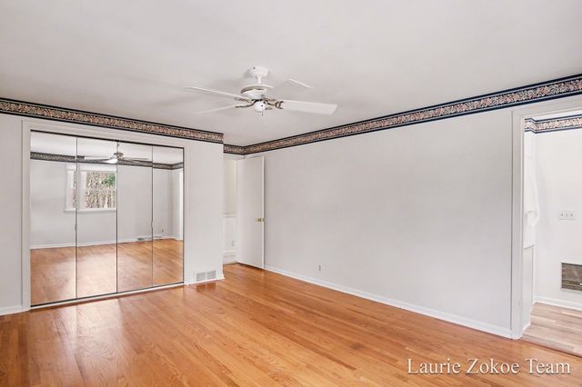 1181 Lake Michigan Drive NW, Grand Rapids, MI 49534