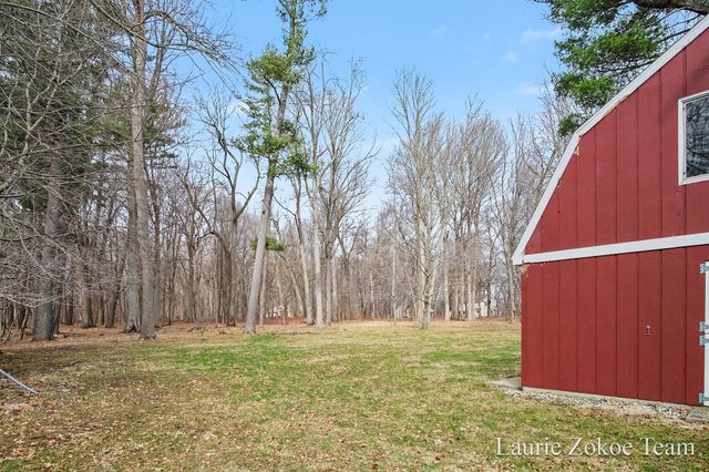 1181 Lake Michigan Drive NW, Grand Rapids, MI 49534